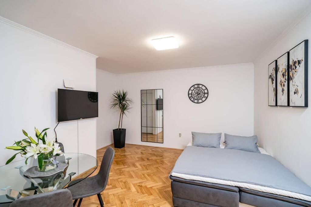Apartman Knego With Parking Dubrovnik Extérieur photo