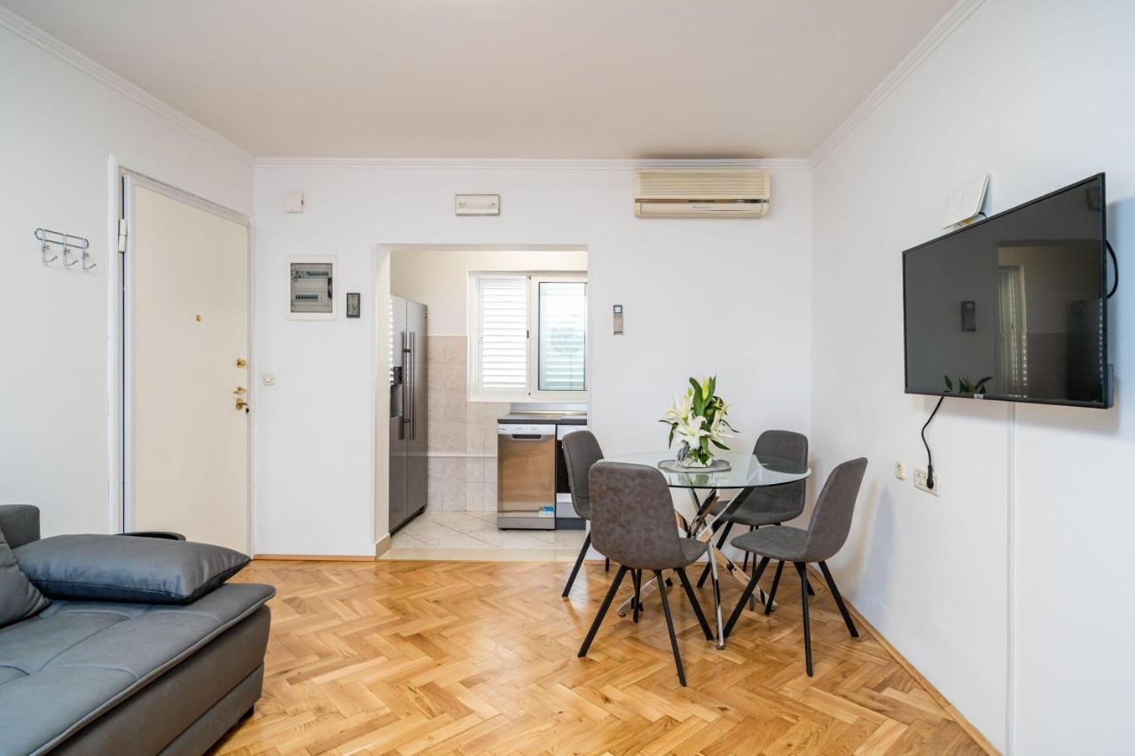 Apartman Knego With Parking Dubrovnik Extérieur photo