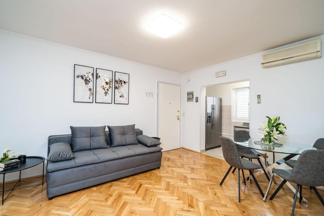 Apartman Knego With Parking Dubrovnik Extérieur photo